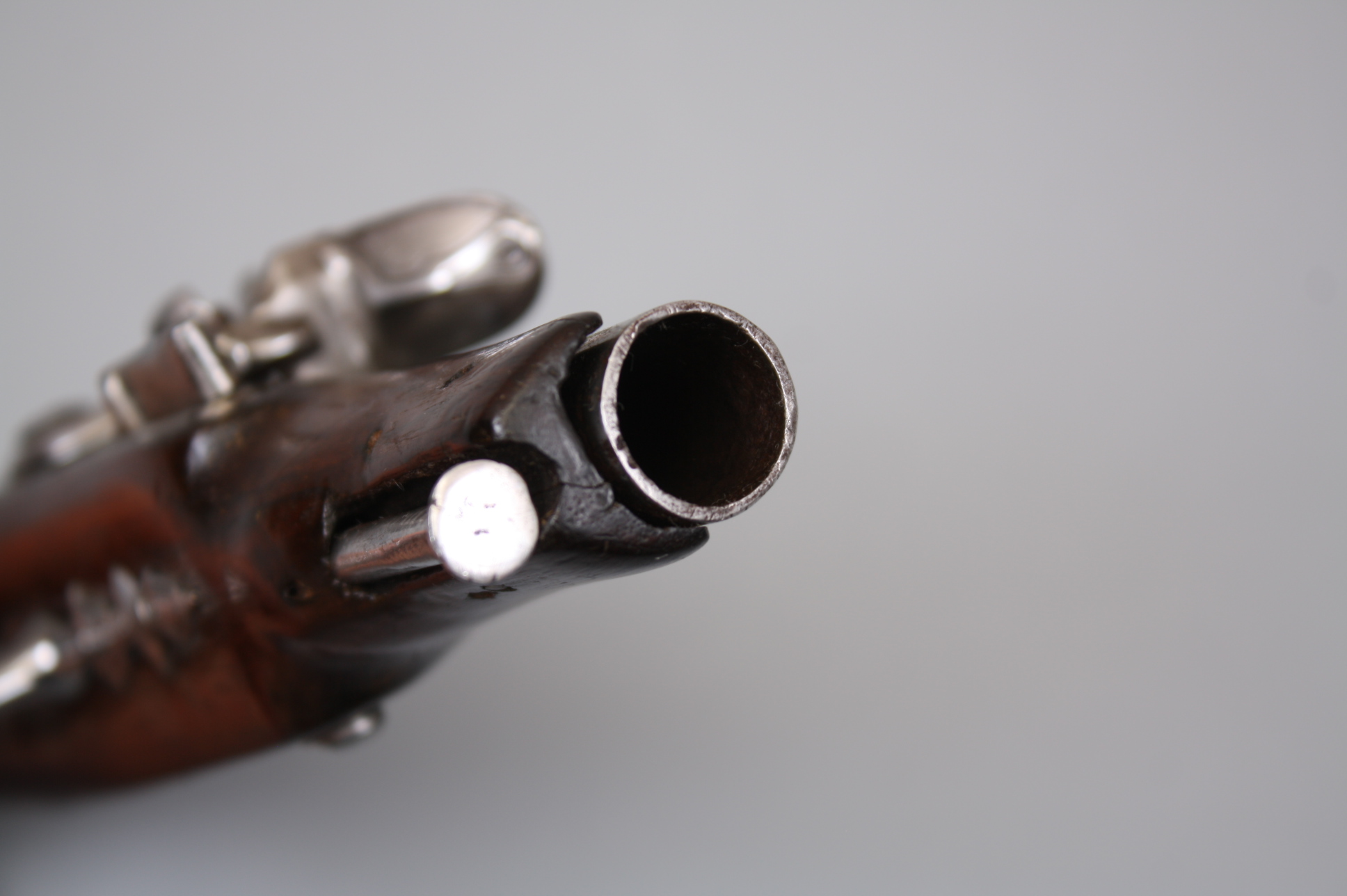 Пистолет кремневый карманный начало 19 века, Франция.