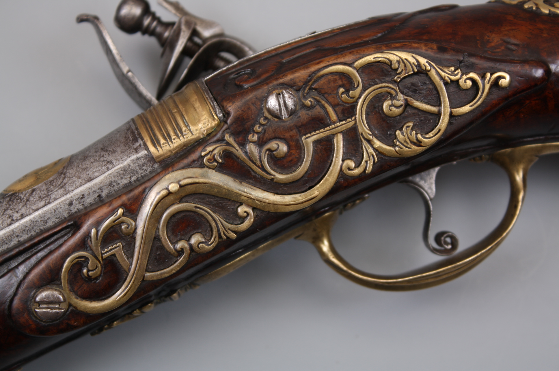 Пистолет системы Флинтлок мастер D.ZANONI 18 век, Северная Италия.