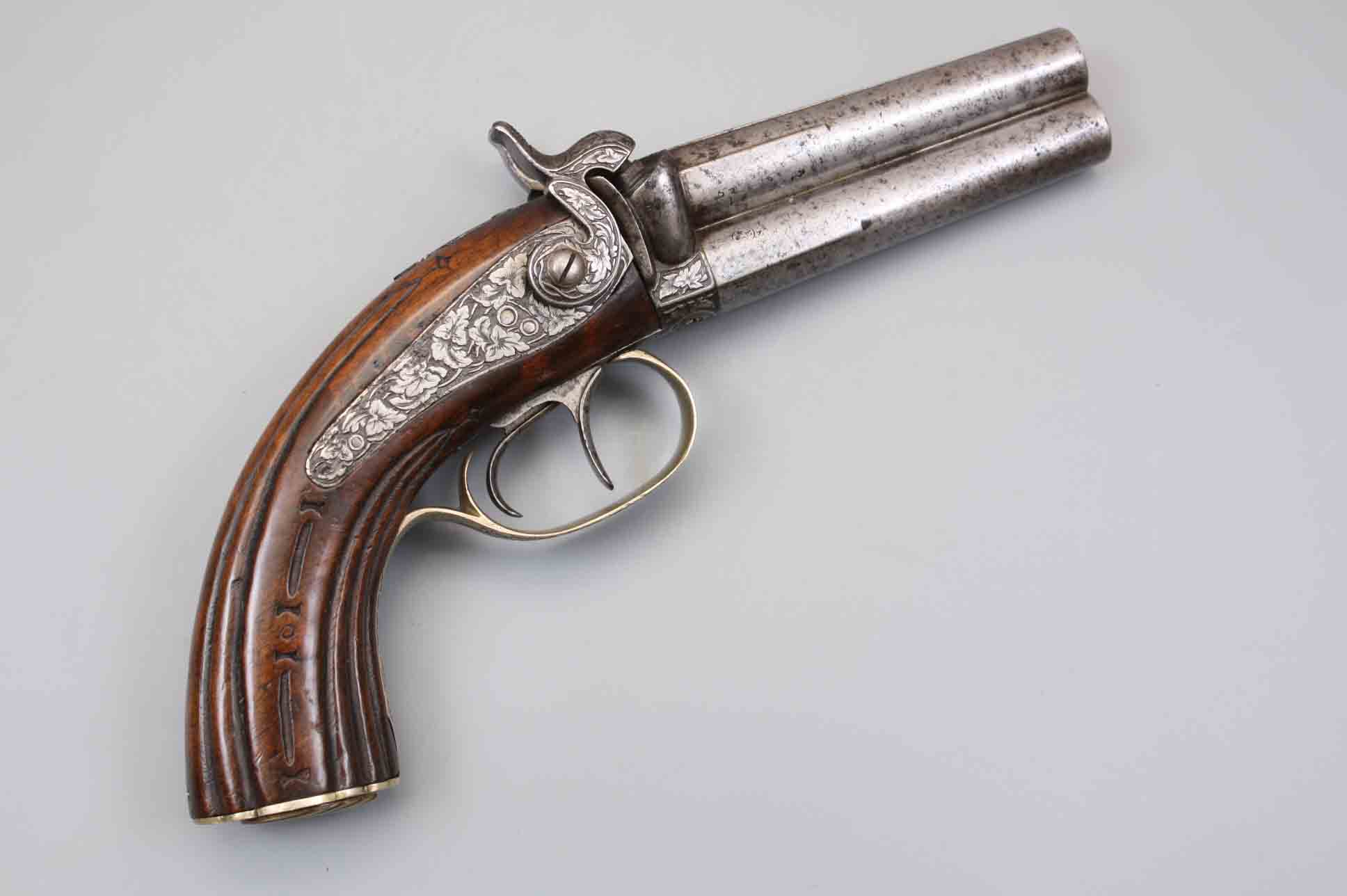 Пара двуствольных капсюльных пистолетов 19 век, Бельгия.