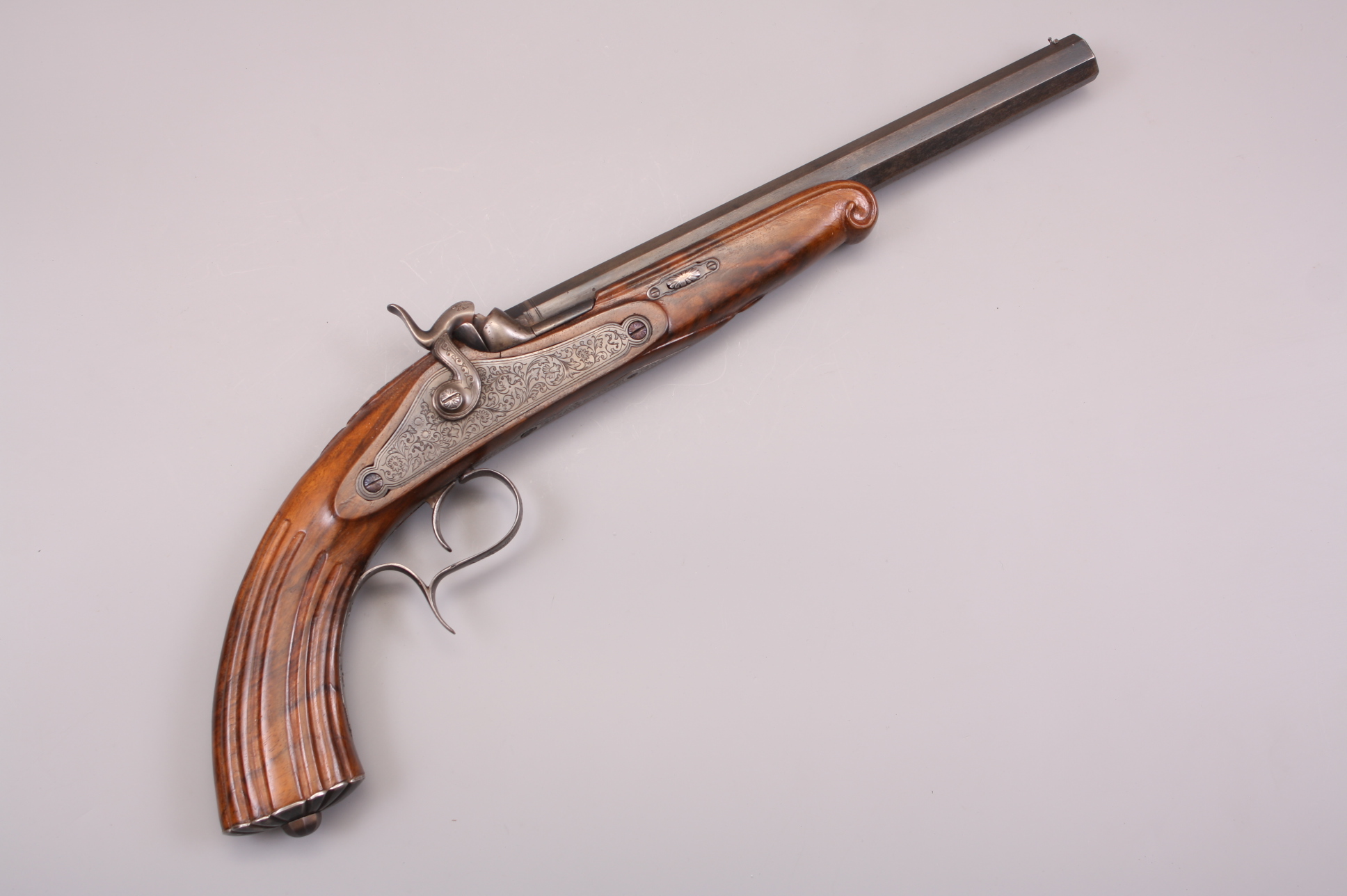 Пистолет дорожный капсюльный 18 век, Франция.