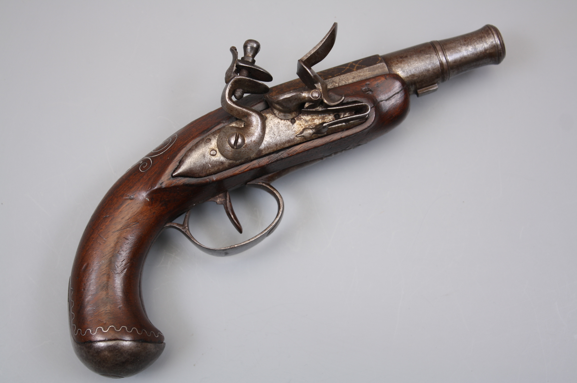 Пистолет кремневый дорожный 18-й век, Италия.