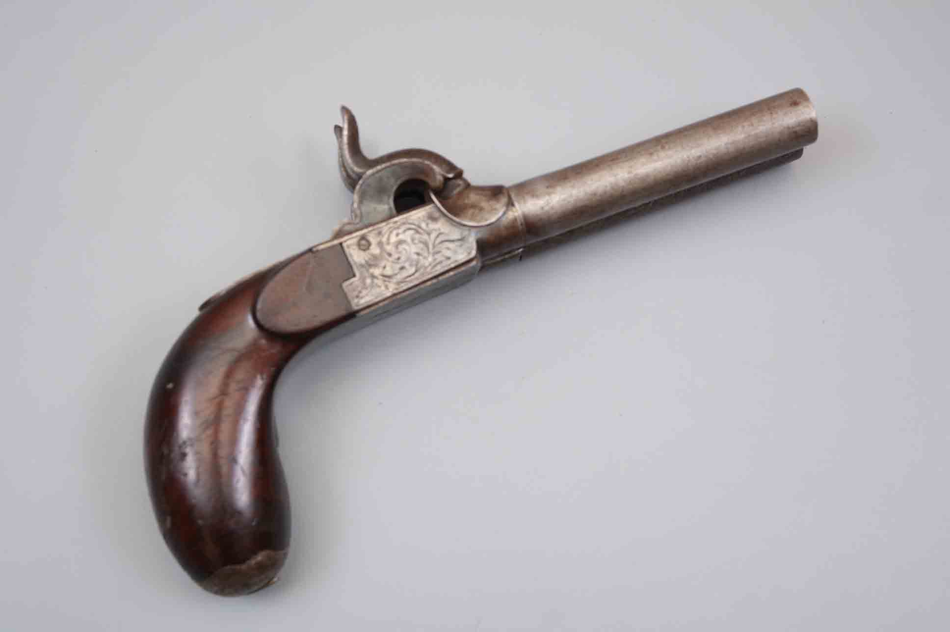 Пара двуствольных карманных капсюльных пистолетов сер. 19-го века, Бельгия.